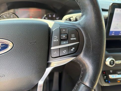 Used 2020 Ford Explorer Limited w/ Class III Trailer Tow Package image 16