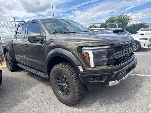 Used 2025 Ford F150 Raptor AWD/4WD image 6