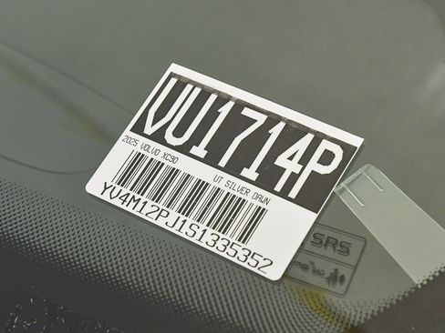 Certified 2025 Volvo XC90 B5 Core image 30