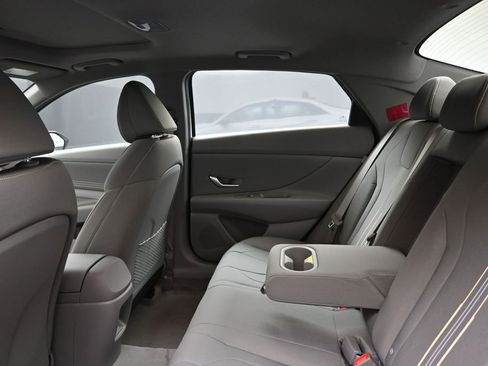 New 2026 Hyundai Elantra SEL Sport Premium FWD image 18