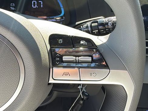 New 2026 Hyundai Elantra SE image 28