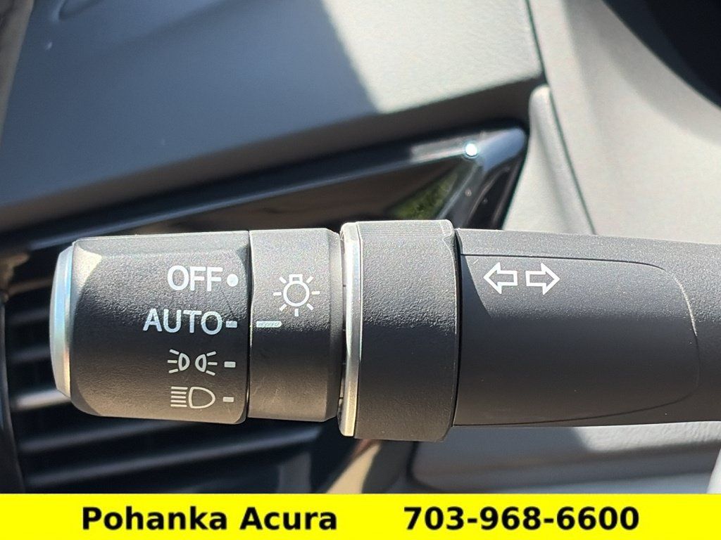 Certified 2025 Acura RDX w/ Technology Package AWD/4WD image 10