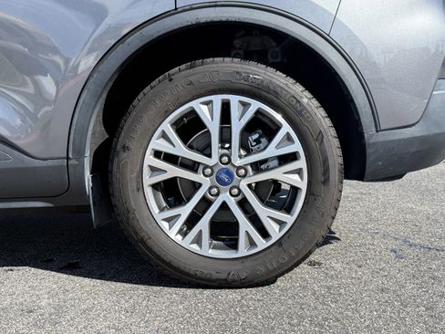 Used 2022 Ford Escape SEL image 11