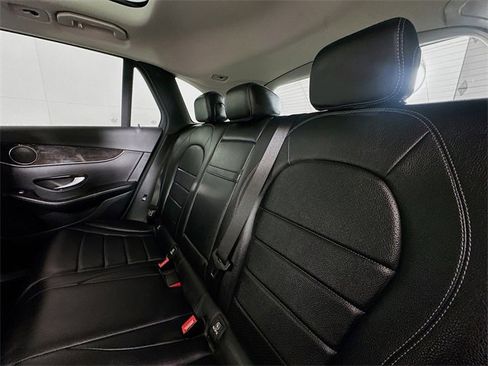 Used 2016 Mercedes-Benz GLC 300 4MATIC w/ Multimedia Package image 25