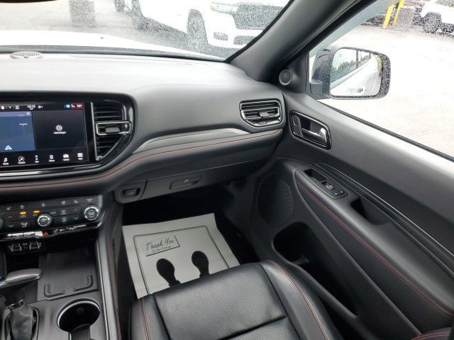 Used 2024 Dodge Durango R/T AWD/4WD image 16