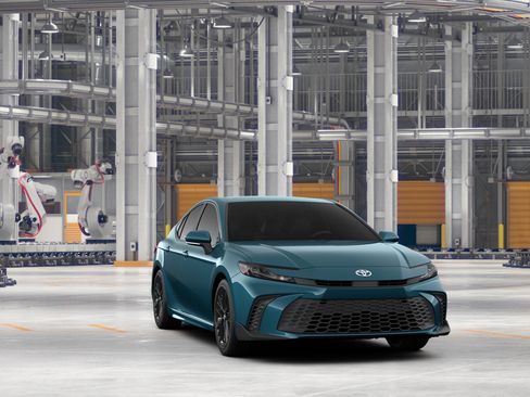 New 2026 Toyota Camry SE FWD image 16