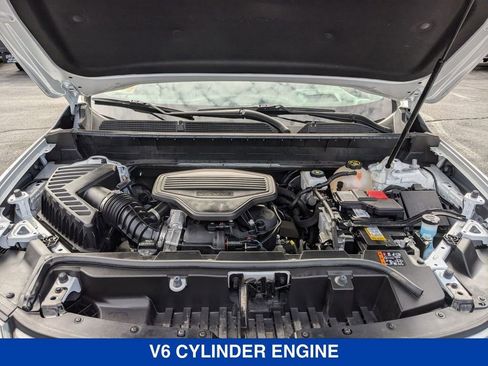 Used 2023 GMC Acadia AT4 w/ Technology Package image 40