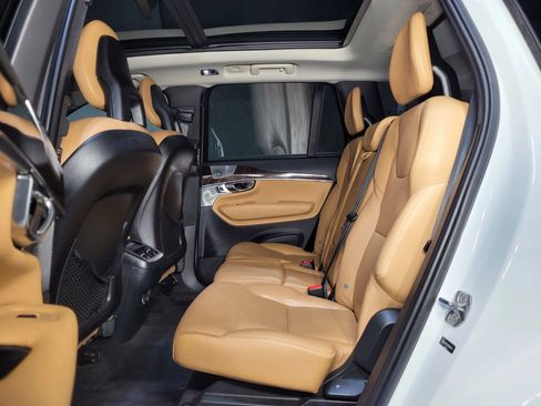 Used 2016 Volvo XC90 T6 Momentum w/ Momentum Plus Package image 46