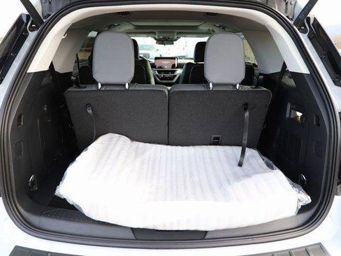 New 2026 Ford Explorer Active w/ Active Comfort Package image 8