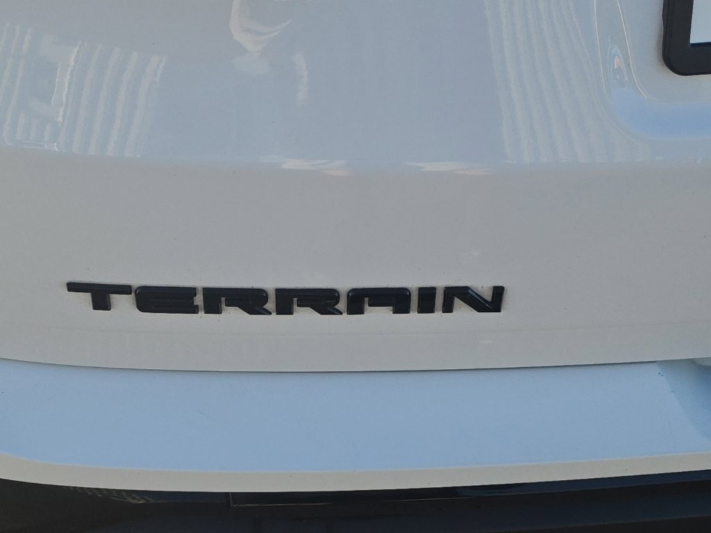 Used 2021 GMC Terrain SLT w/ Elevation Edition AWD/4WD image 7