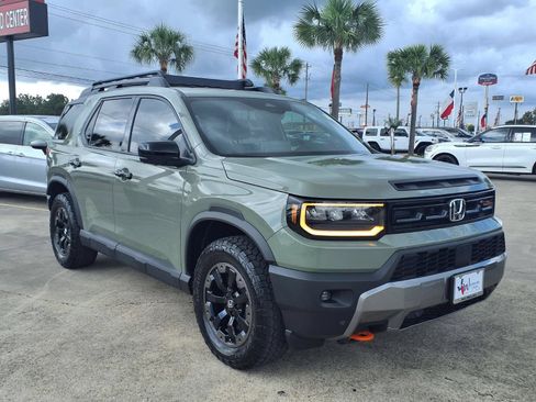 Used 2026 Honda Passport TrailSport Elite image 3