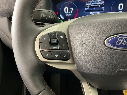 New 2026 Ford Explorer Active w/ Active Comfort Package RWD image 25