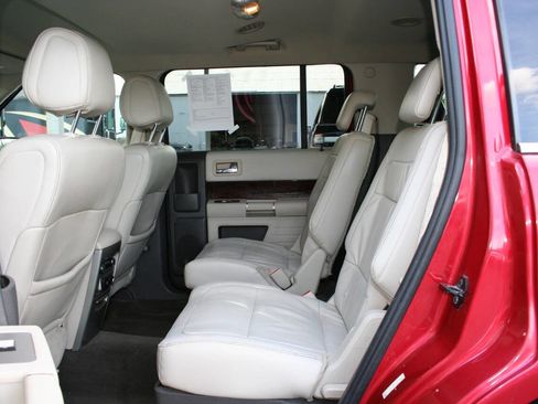 Used 2011 Ford Flex SEL w/ Rapid Spec Order Code image 19