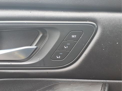 Certified 2025 Nissan Rogue SL w/ Tech Package AWD/4WD image 25