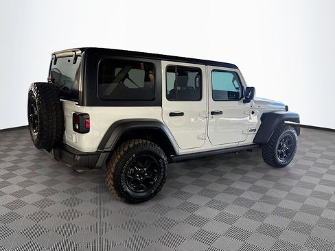 Used 2023 Jeep Wrangler Unlimited w/ Cold Weather Group image 6