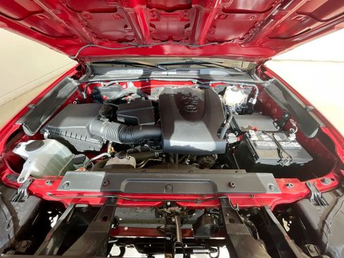 Certified 2023 Toyota Tacoma TRD Off-Road w/ TRD Premium Off Road Package AWD/4WD image 26