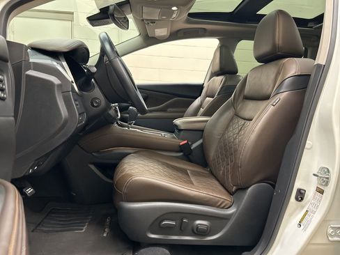 Used 2021 Nissan Murano Platinum w/ Cargo Package image 7