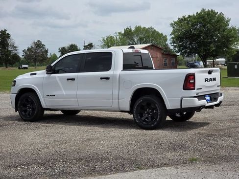 New 2026 RAM 1500 Big Horn AWD/4WD image 4