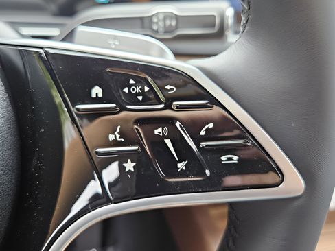 New 2026 Mercedes-Benz GLS 450 GLS 450 image 25