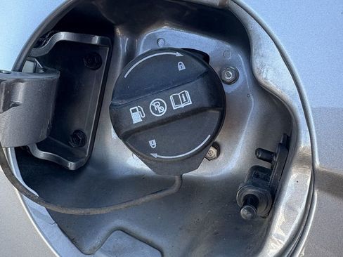 Used 2021 Hyundai Elantra SEL w/ Convenience Package image 35