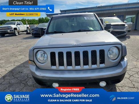 Used 2017 Jeep Patriot Latitude FWD image 7