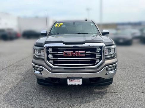 Used 2017 GMC Sierra 1500 SLT w/ SLT Premium Package AWD/4WD image 12