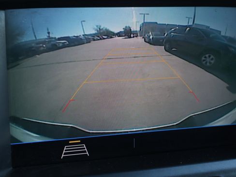 Used 2021 Chevrolet Colorado LT w/ Fleet Safety Package image 19