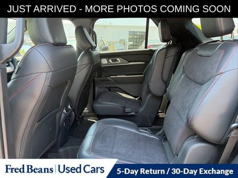 Used 2025 Ford Explorer ST w/ Sun And Sound Package AWD/4WD image 14