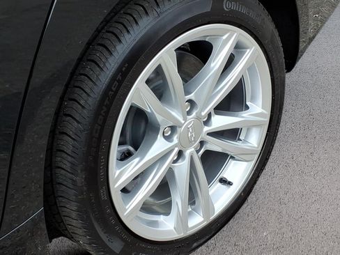 New 2026 Cadillac CT4 Luxury w/ Sun And Sound Package AWD/4WD image 9