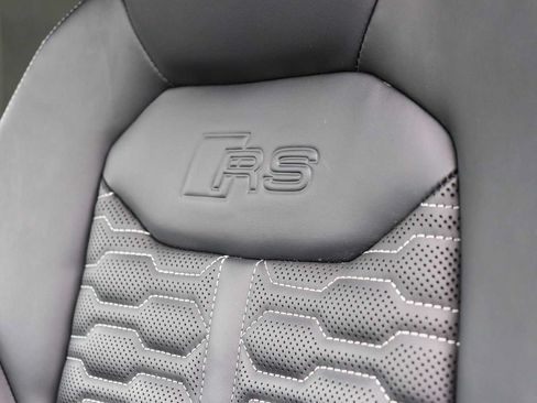 Used 2022 Audi RS Q8 AWD/4WD image 26