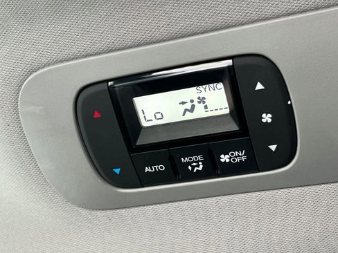 Used 2022 Honda Odyssey Elite image 14