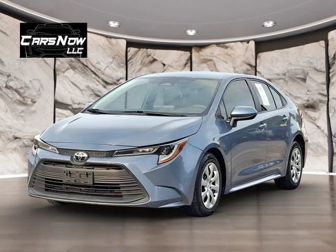 Used 2023 Toyota Corolla LE FWD image 3