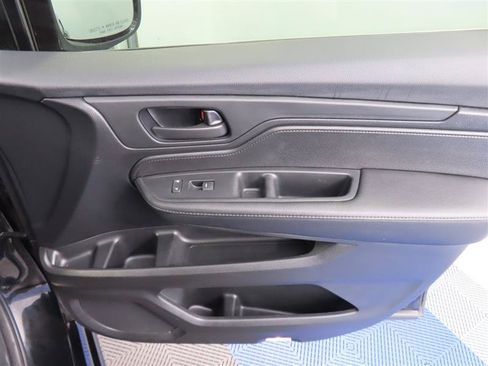 Used 2024 Honda Odyssey Sport image 29