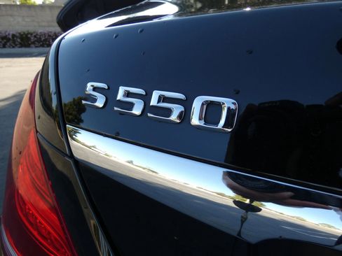 Used 2015 Mercedes-Benz S 550 Sedan image 77