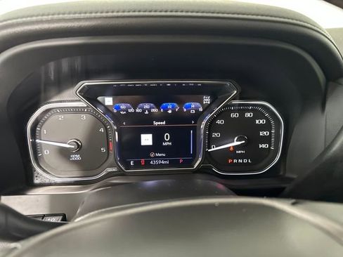 Used 2023 GMC Sierra 2500 AT4 w/ AT4 Preferred Package image 17