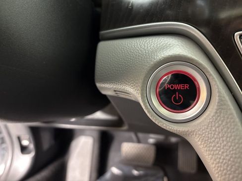 Used 2019 Honda Accord Touring image 21