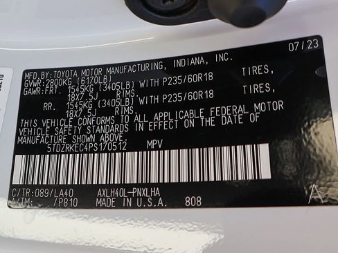 Used 2023 Toyota Sienna Limited FWD image 61