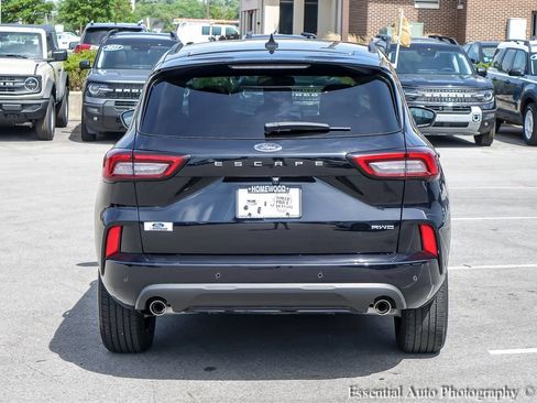 Used 2023 Ford Escape ST-Line Elite w/ Premium Technology Package AWD/4WD image 6