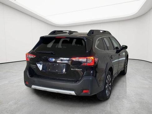 Used 2024 Subaru Outback Limited AWD/4WD image 6