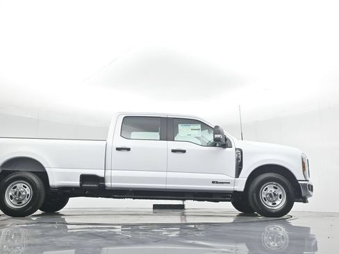 New 2026 Ford F350 XL w/ XL Chrome Package RWD image 47