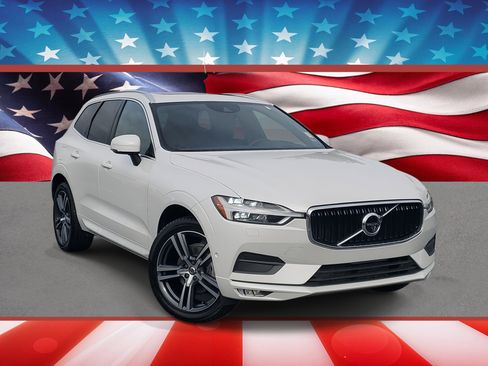 Used 2019 Volvo XC60 T5 Momentum w/ Multimedia Package image 1