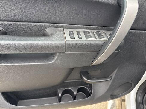 Used 2013 Chevrolet Silverado 2500 LT image 23