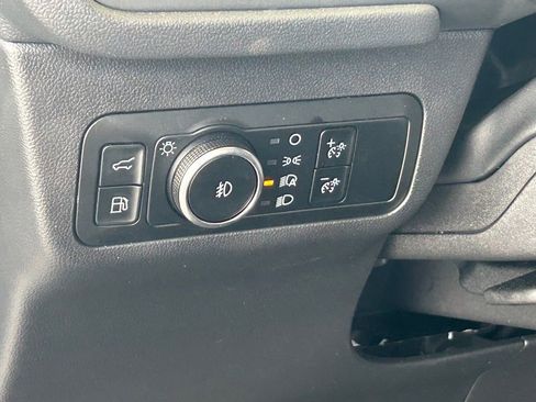 Certified 2024 Ford Escape SE w/ PHEV Premium Package image 37