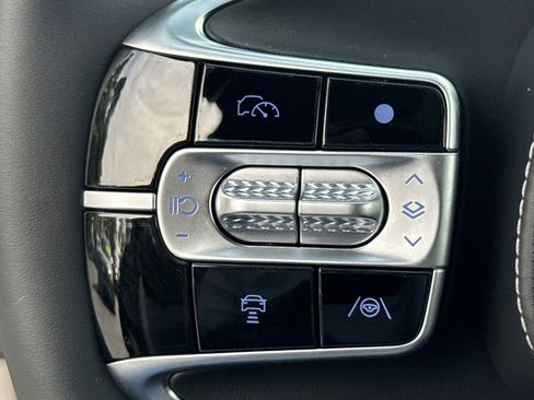 New 2026 Genesis G90 3.5T AWD/4WD image 25