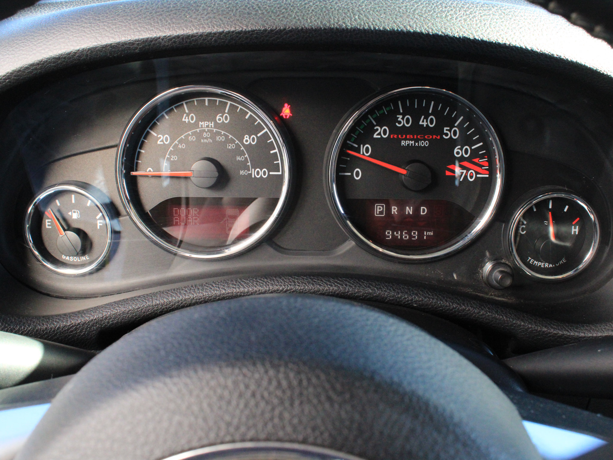 Used 2015 Jeep Wrangler Unlimited Rubicon AWD/4WD image 9