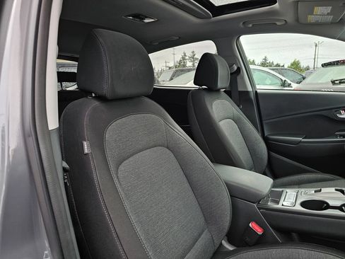 Used 2023 Hyundai Kona SEL FWD image 10