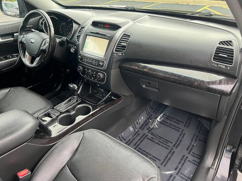 Used 2014 Kia Sorento EX w/ EX V6 Touring Package FWD image 29