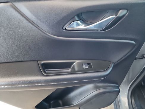 Used 2025 Chevrolet Blazer LT image 35