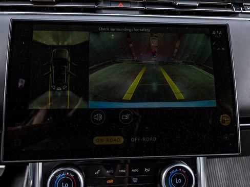 Used 2022 Land Rover Range Rover SE image 21