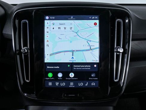 Certified 2024 Volvo C40 P8 Recharge Plus w/ Climate Package AWD/4WD image 14